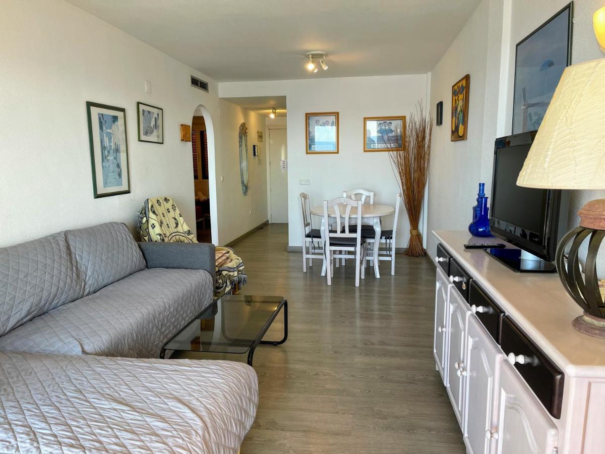 אלתיאה Sunrise Beachfront Apartment By The Marina מראה חיצוני תמונה