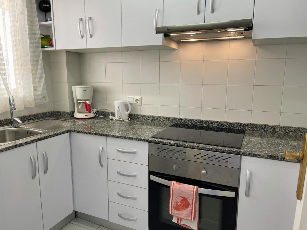 אלתיאה Sunrise Beachfront Apartment By The Marina מראה חיצוני תמונה